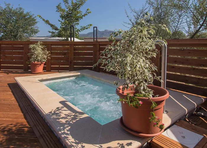 مكان تخييم Camping Girasole *